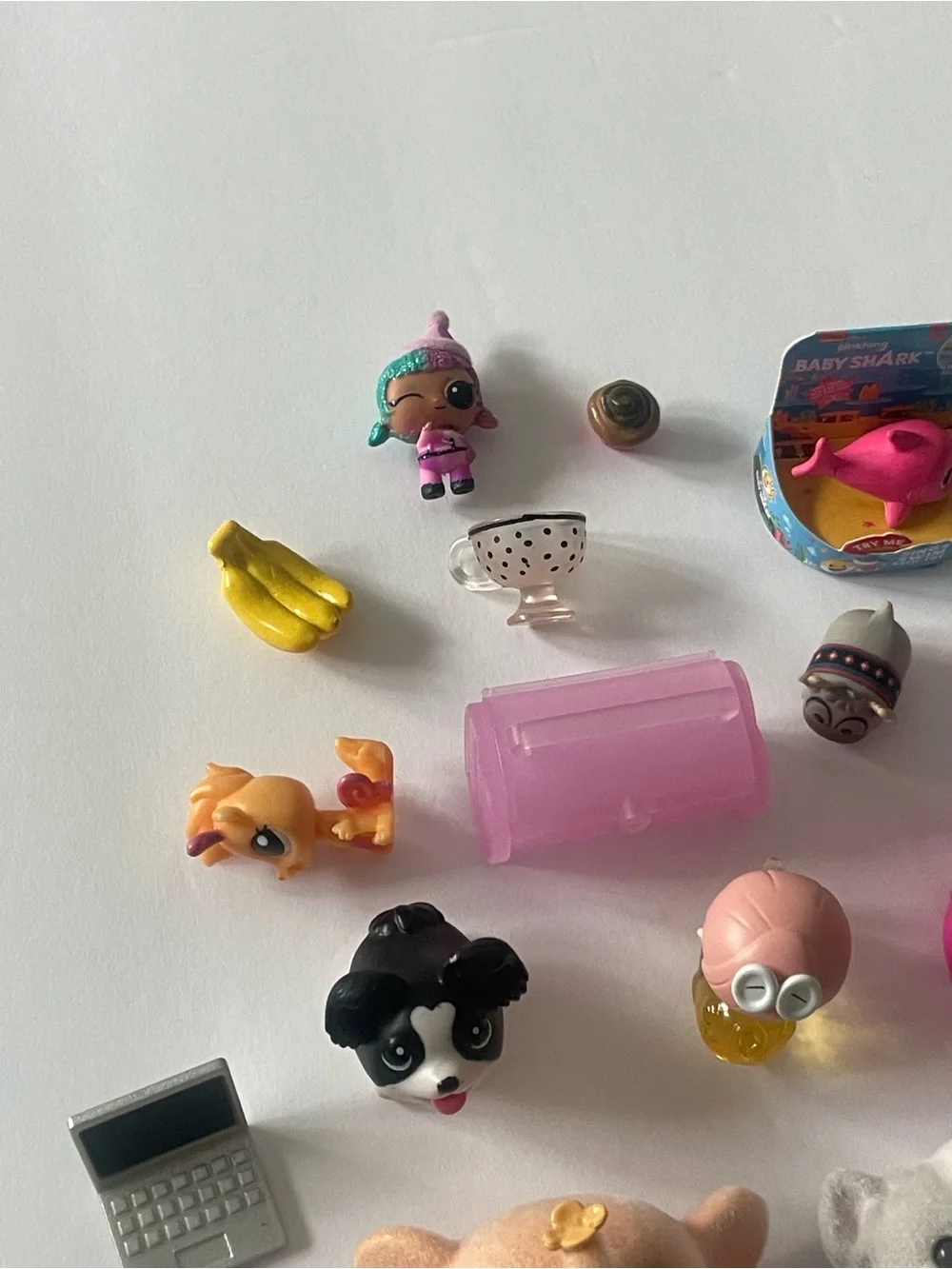 Mini Collectible Figures & Trinkets Bundle Blind Box Toys Food Animals